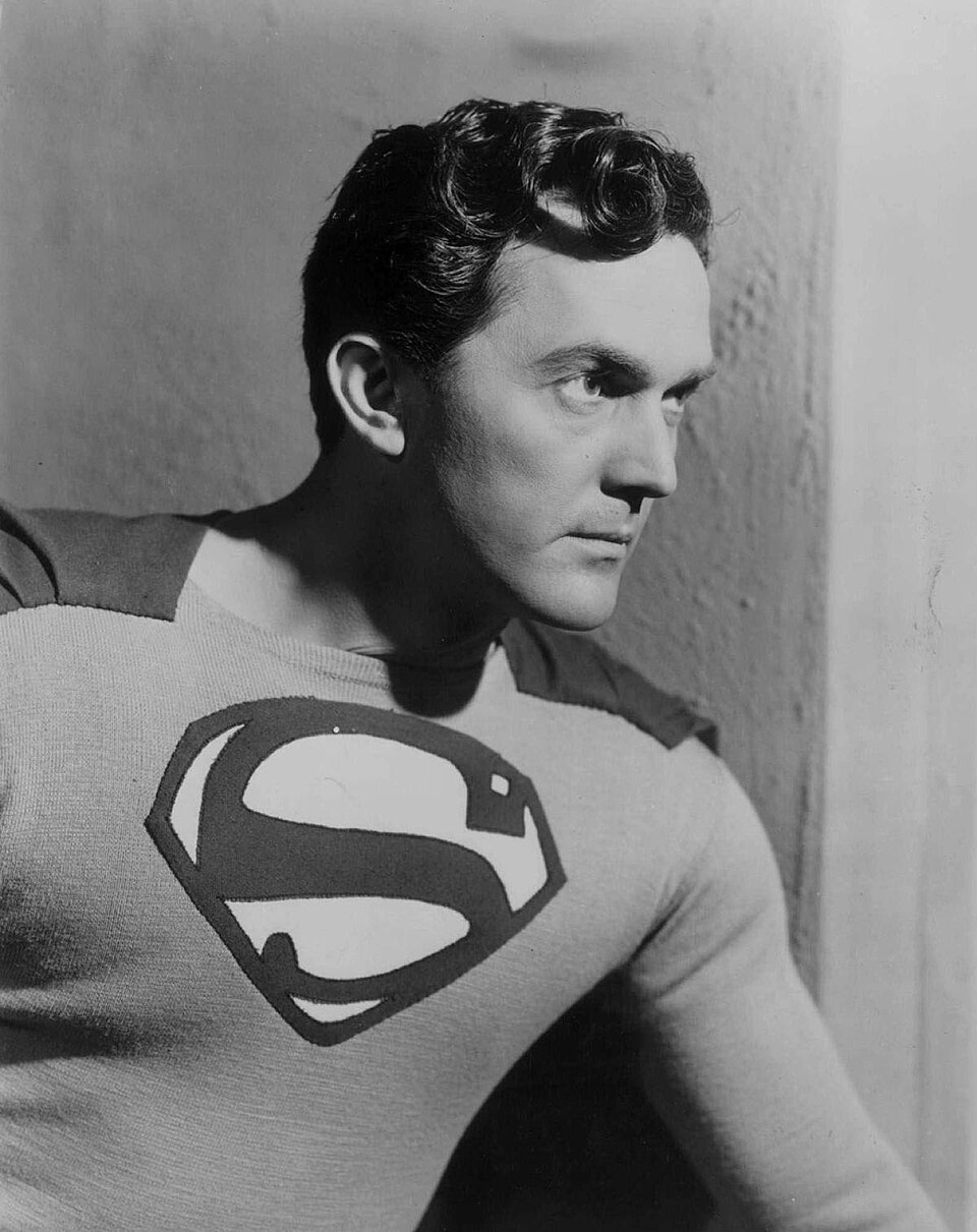 Kirk Alyn — portrait